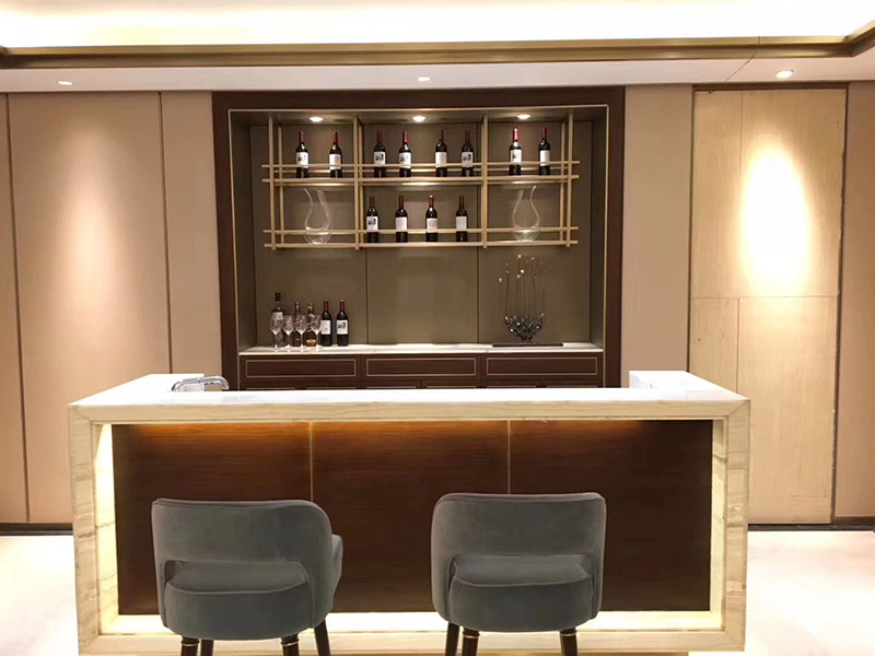 顺馨专业定制酒柜